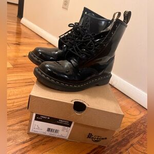 listing-status-banner